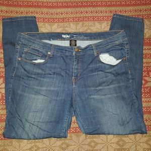 Mid-Rise Skinny Jeans